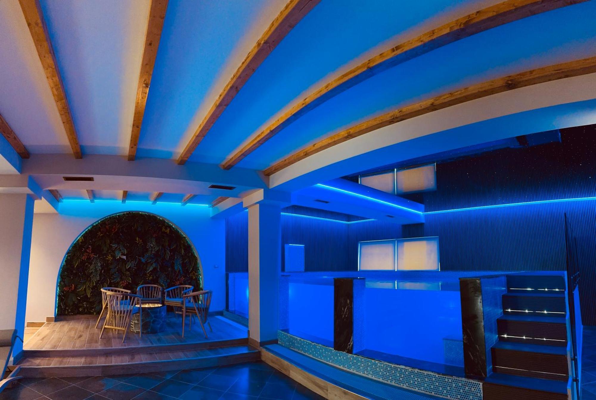Prince Of Lake Hotel Shkoder Bagian luar foto