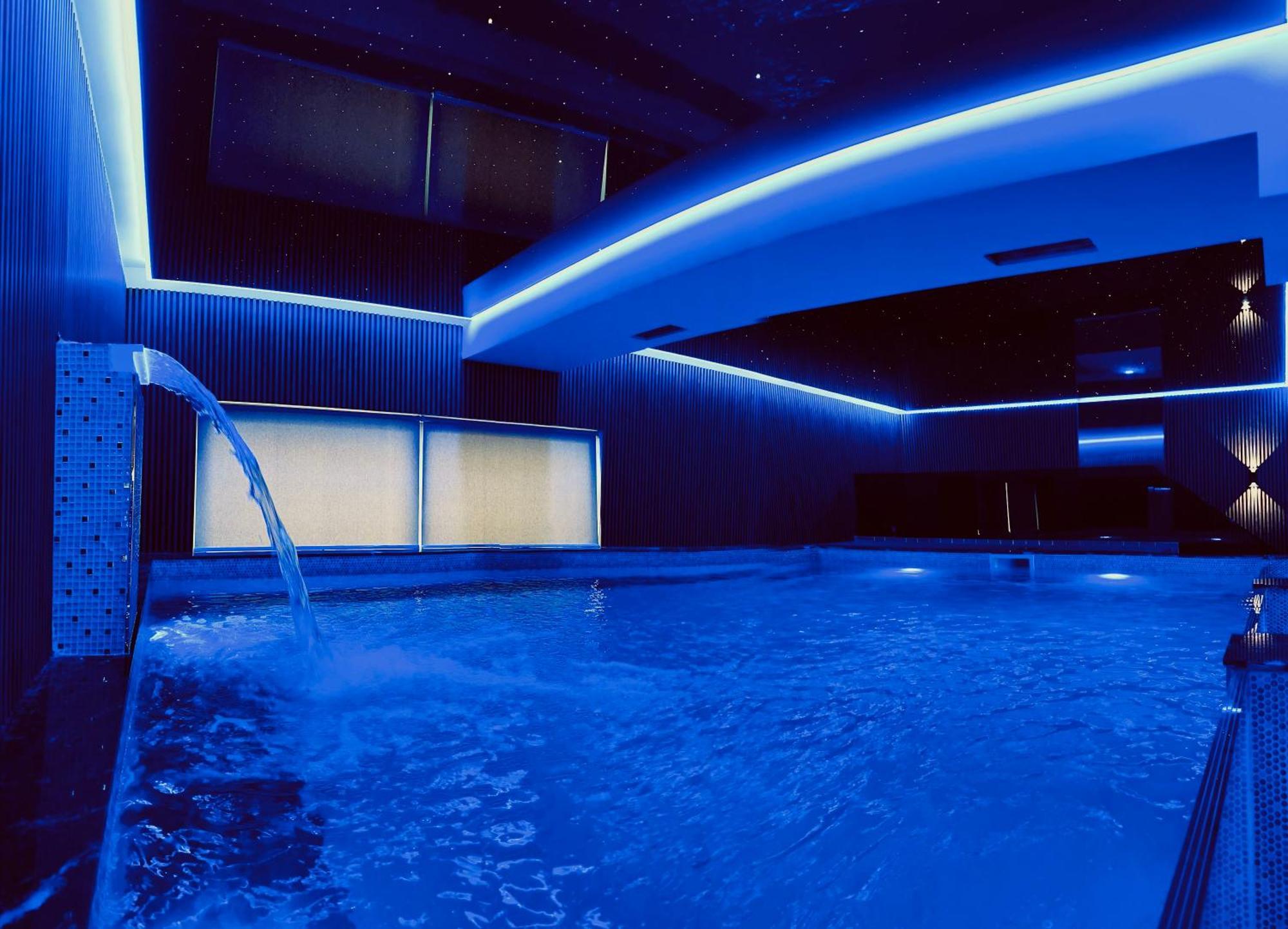 Prince Of Lake Hotel Shkoder Bagian luar foto