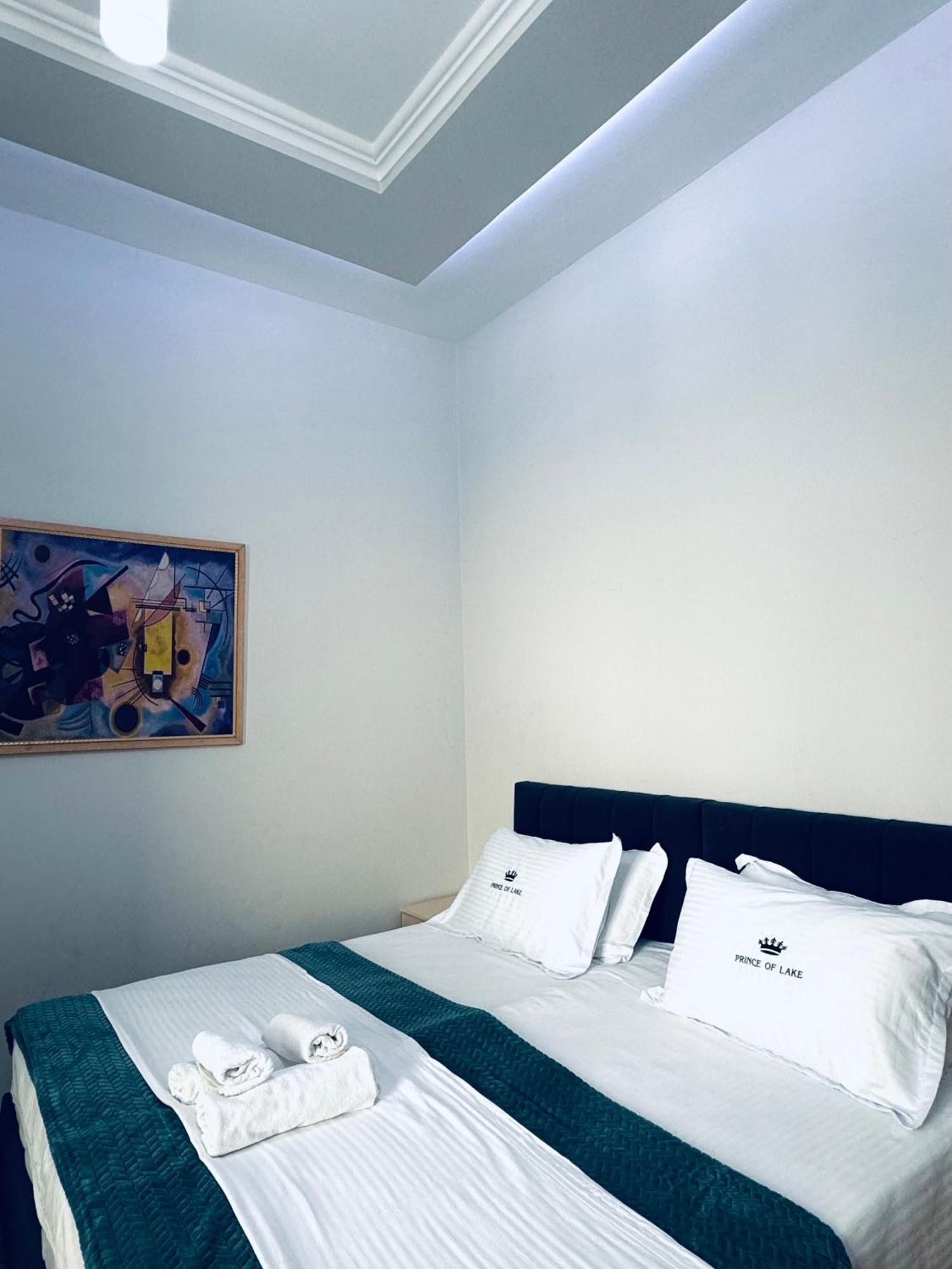 Prince Of Lake Hotel Shkoder Bagian luar foto