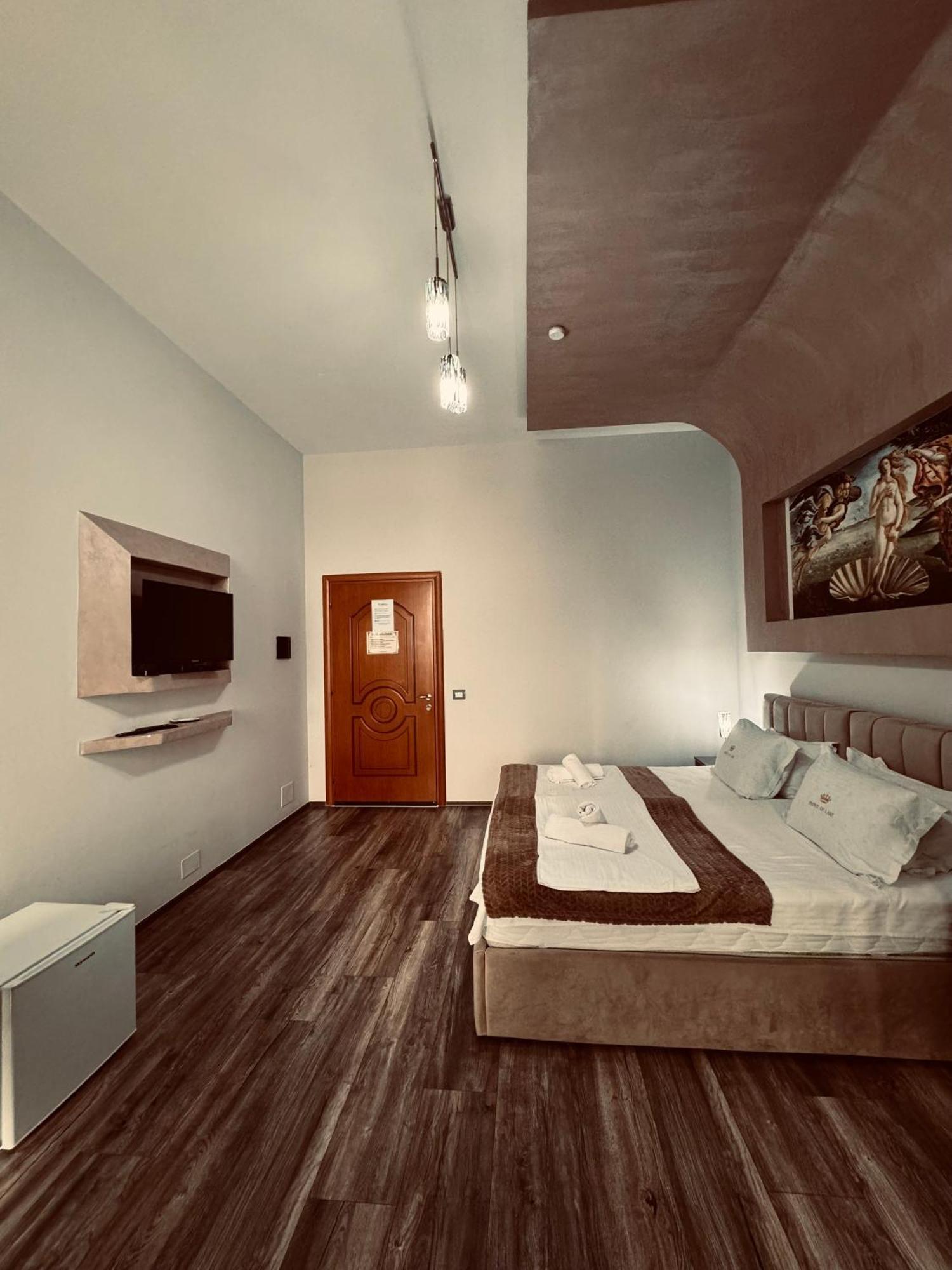 Prince Of Lake Hotel Shkoder Bagian luar foto