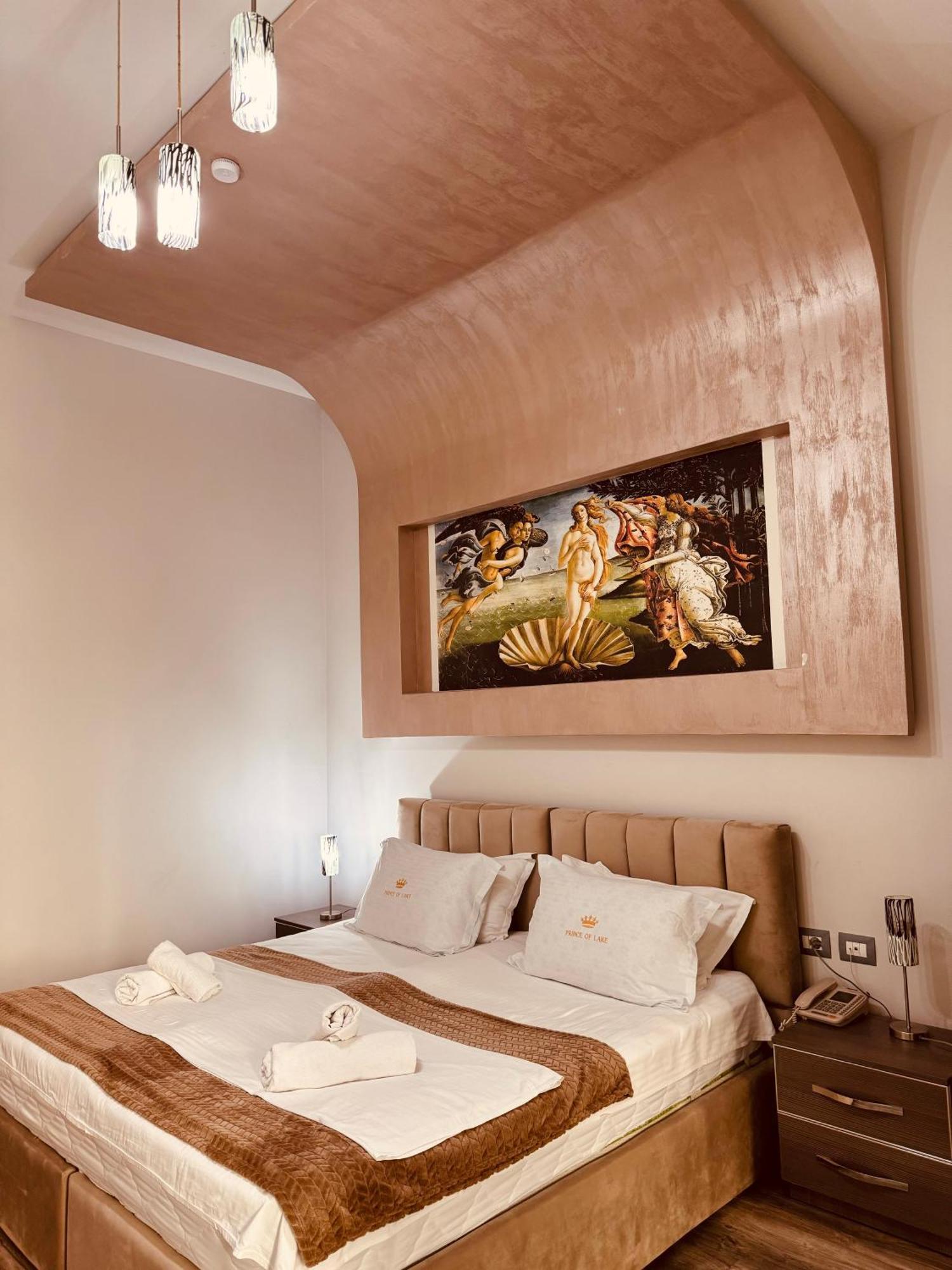 Prince Of Lake Hotel Shkoder Bagian luar foto