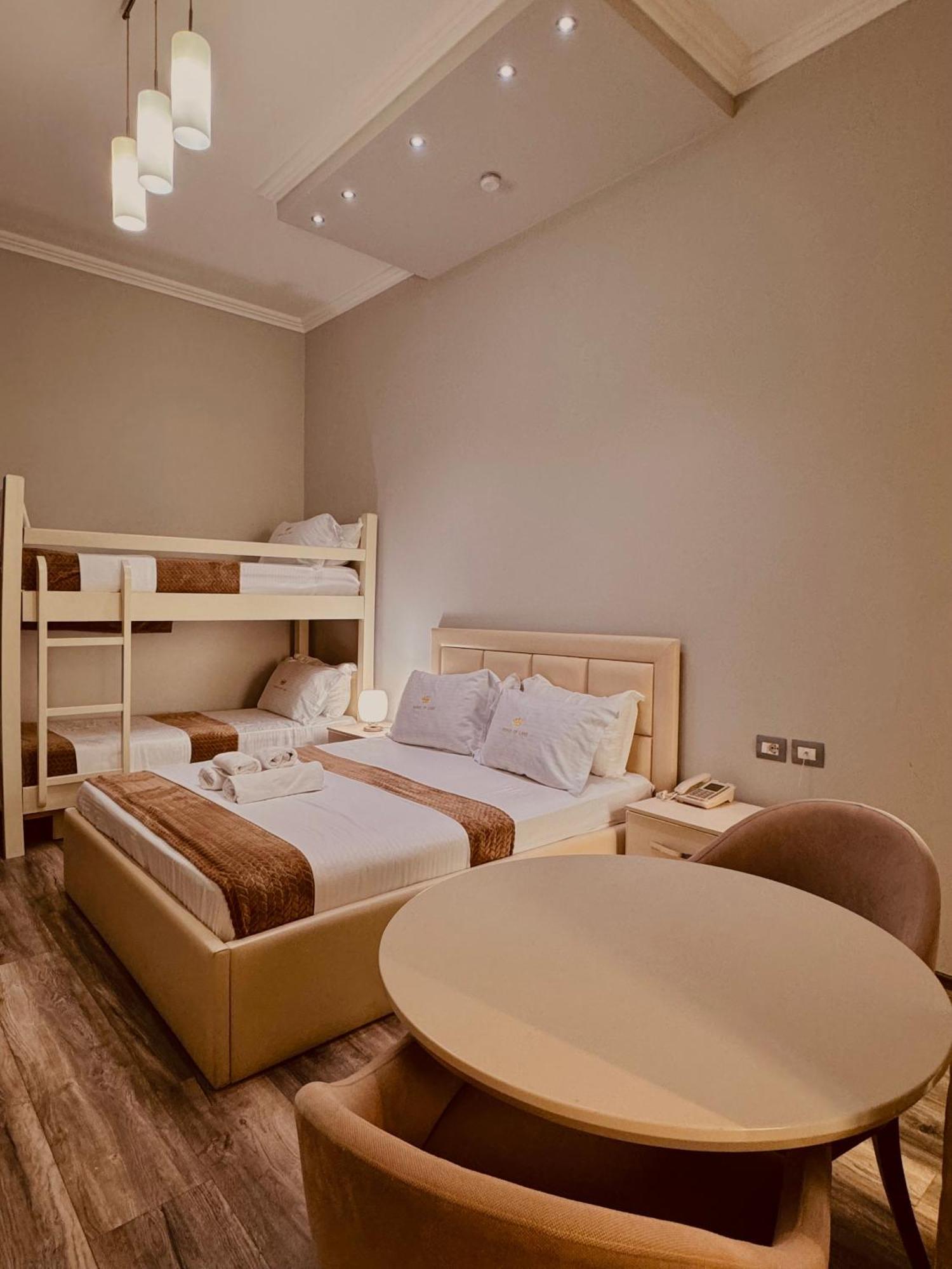 Prince Of Lake Hotel Shkoder Bagian luar foto