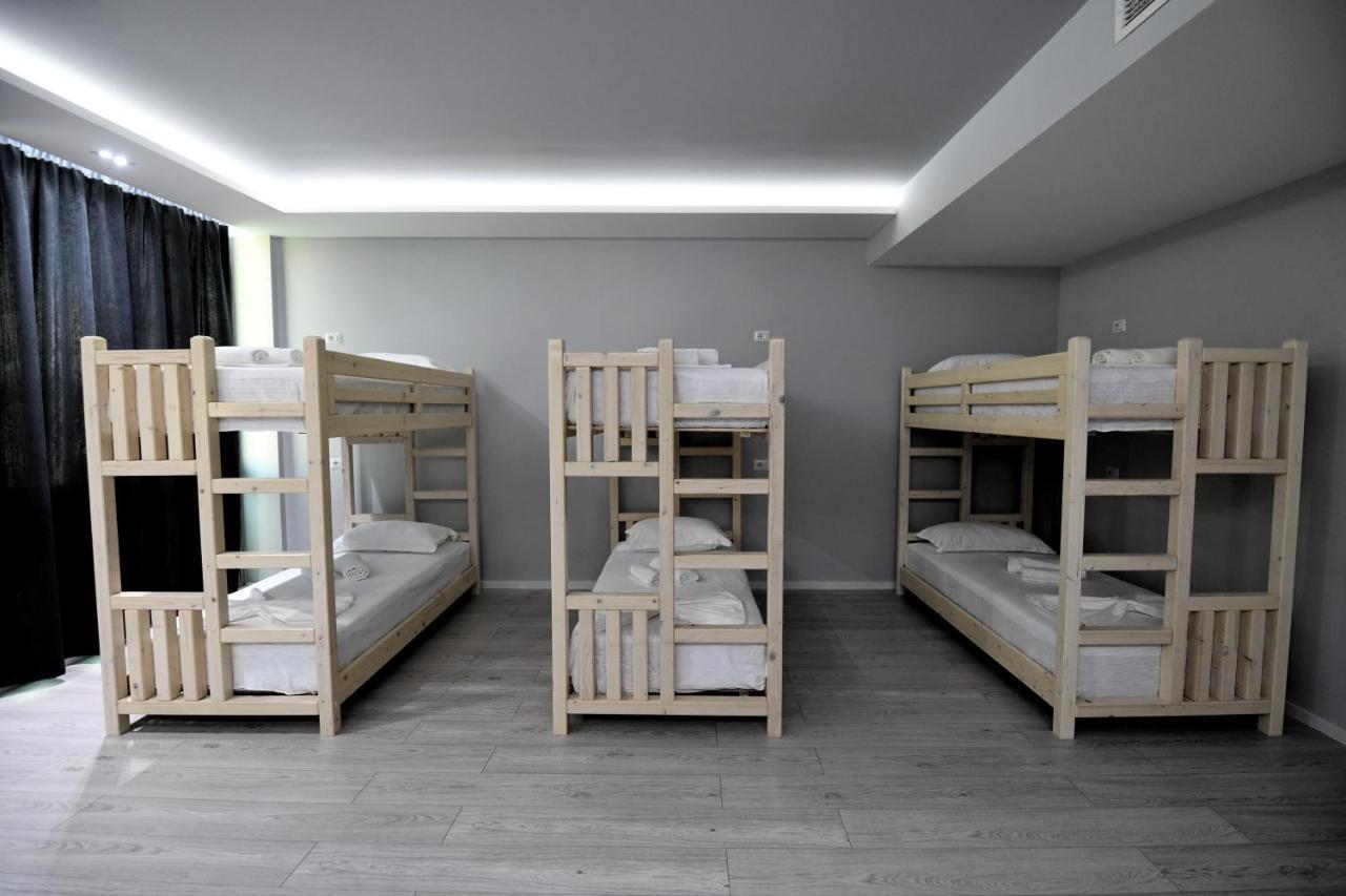 Prince Of Lake Hotel Shkoder Bagian luar foto