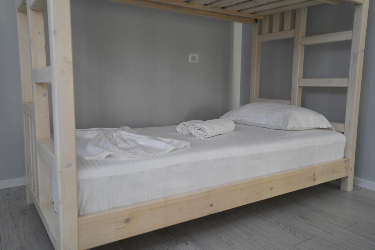 Prince Of Lake Hotel Shkoder Bagian luar foto