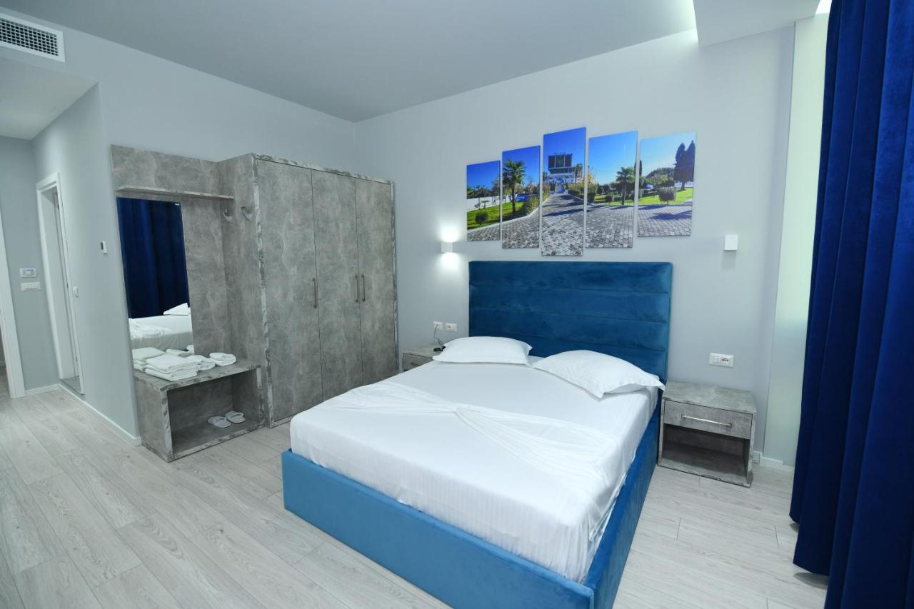 Prince Of Lake Hotel Shkoder Bagian luar foto
