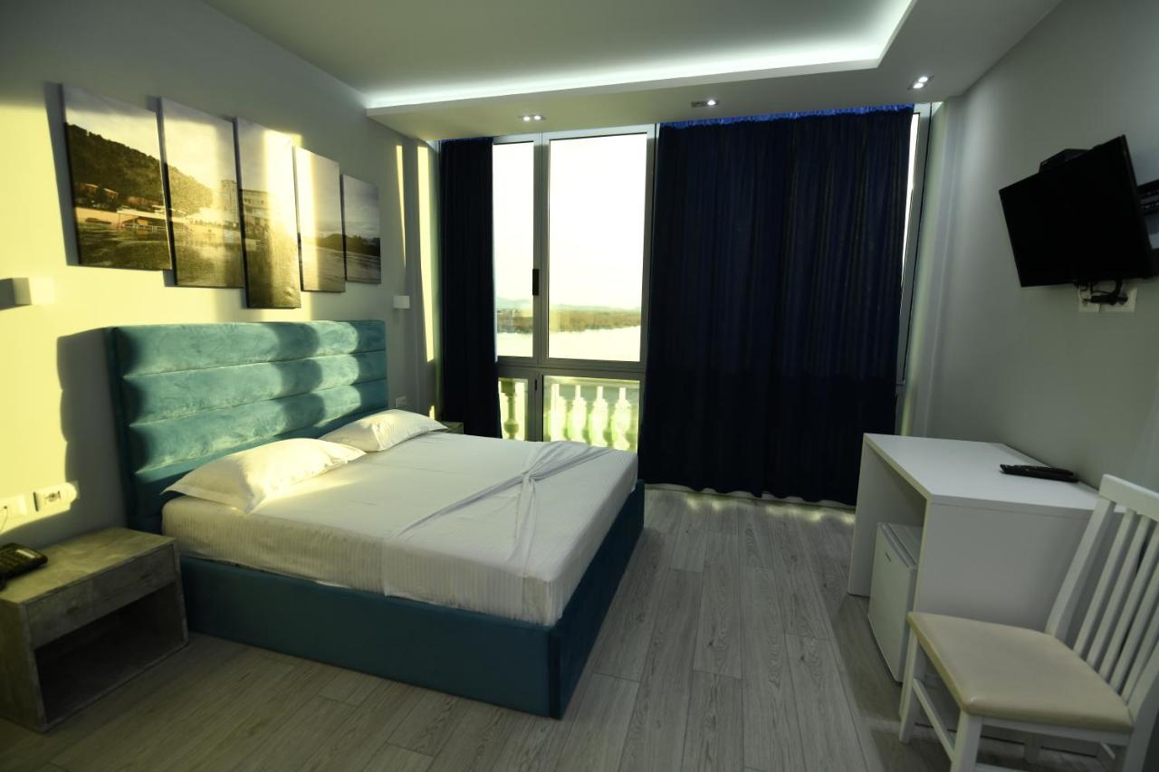 Prince Of Lake Hotel Shkoder Bagian luar foto